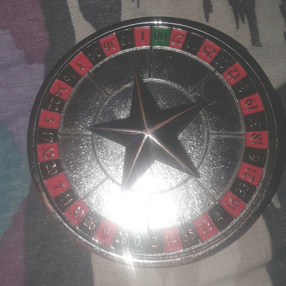 Belt buckle